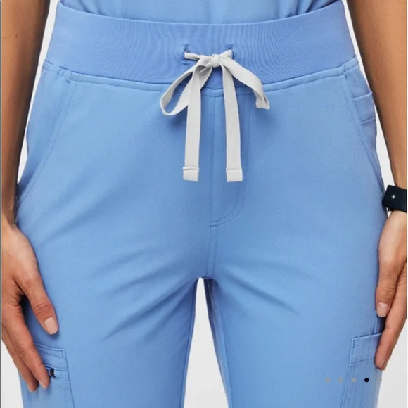 High Waisted Yola™ Skinny Scrub Pants 2.0 - Picture 5 of 5